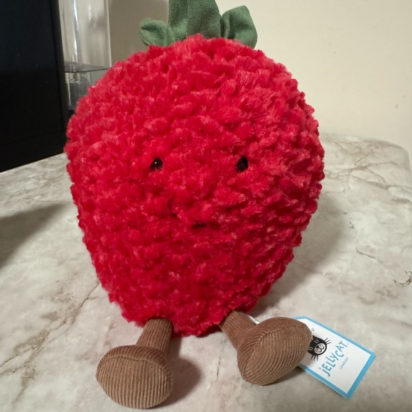 Jellycat Amuseables strawberry - Picture 1 of 4